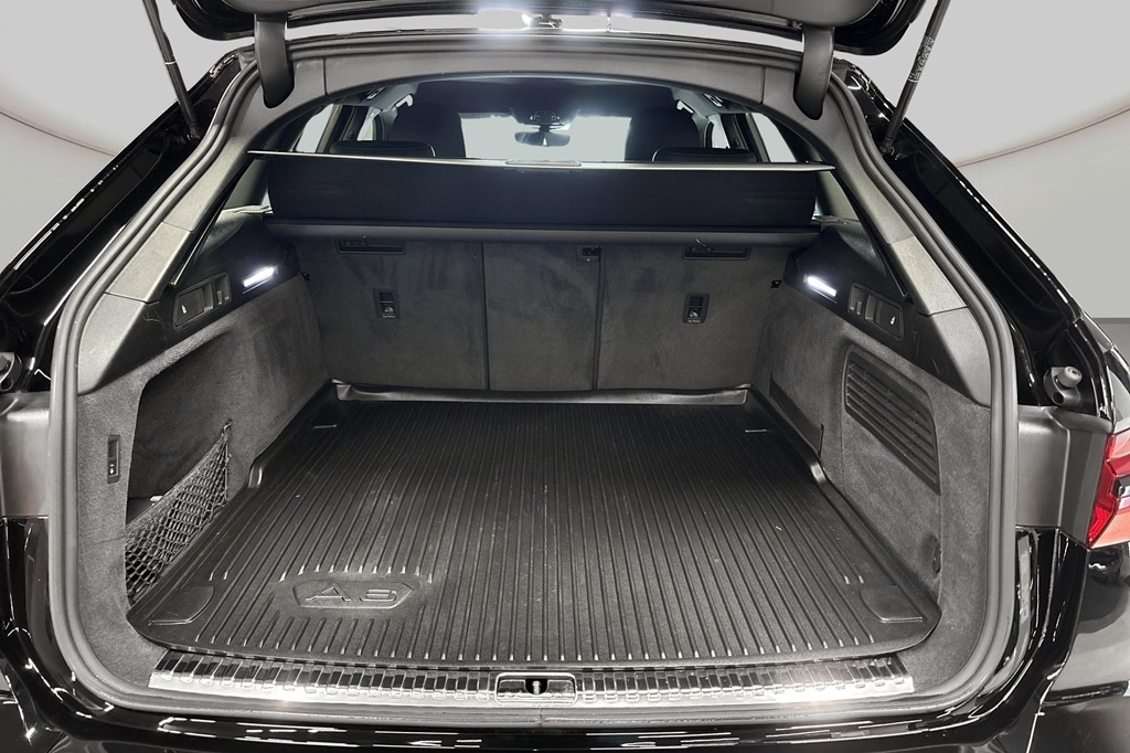 Image about Audi A6 Avant A6 Avant 40 TDI quattro S line 204 hk S tronic