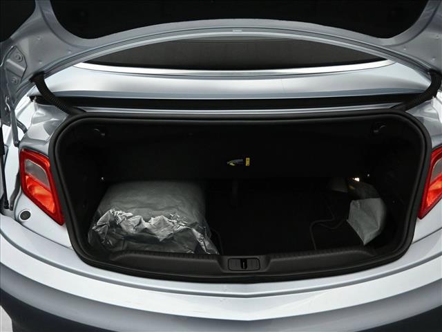 2017 BUICK CASCADA - Image 20