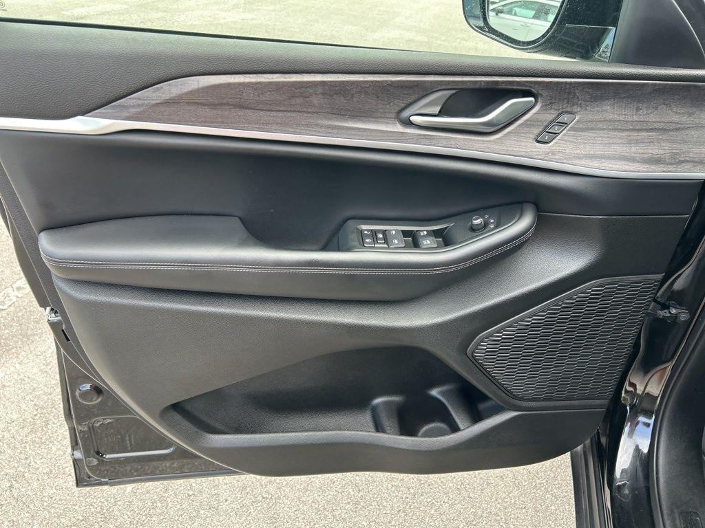 2024 Jeep Grand Cherokee L Limited - Photo 17
