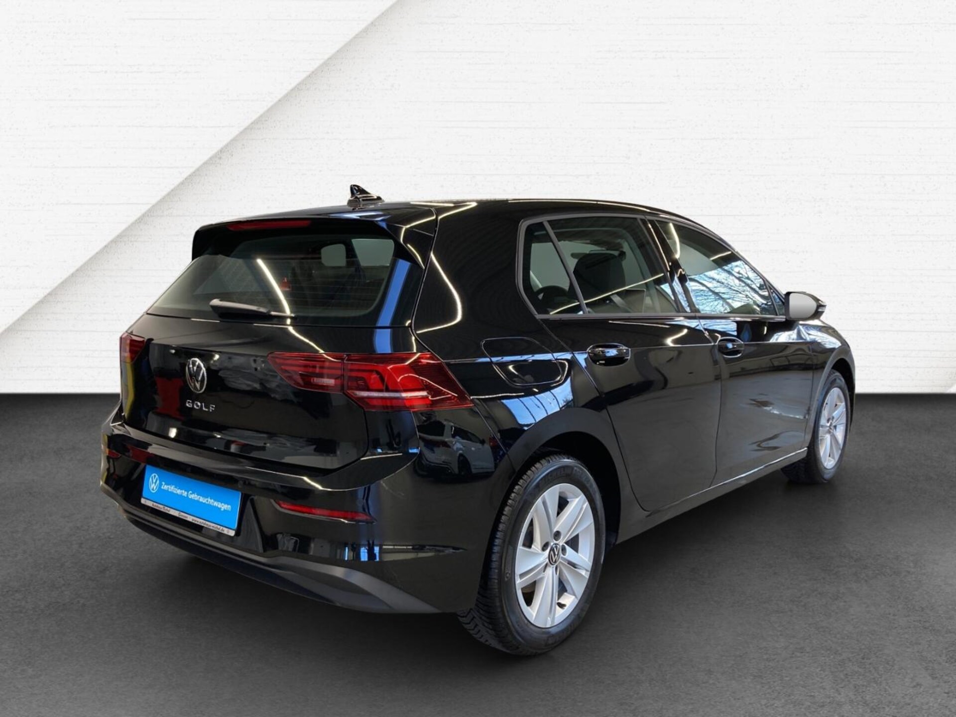 Volkswagen Golf Life