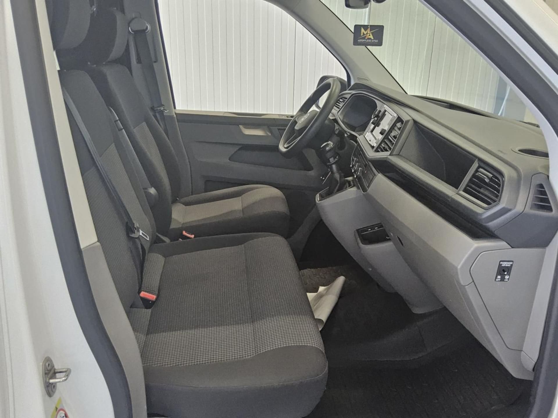 Volkswagen T6.1 Transporter Kasten kurzer Radstand