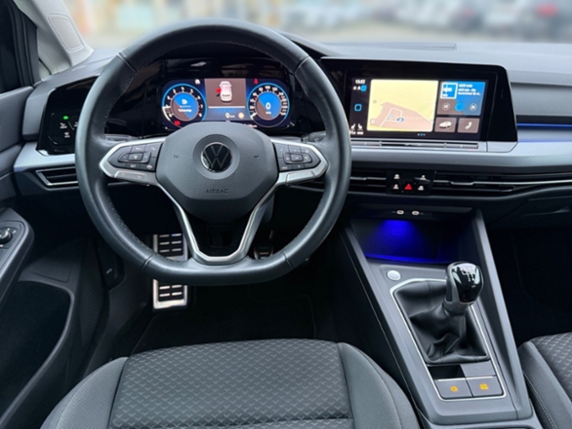 Volkswagen Golf Active