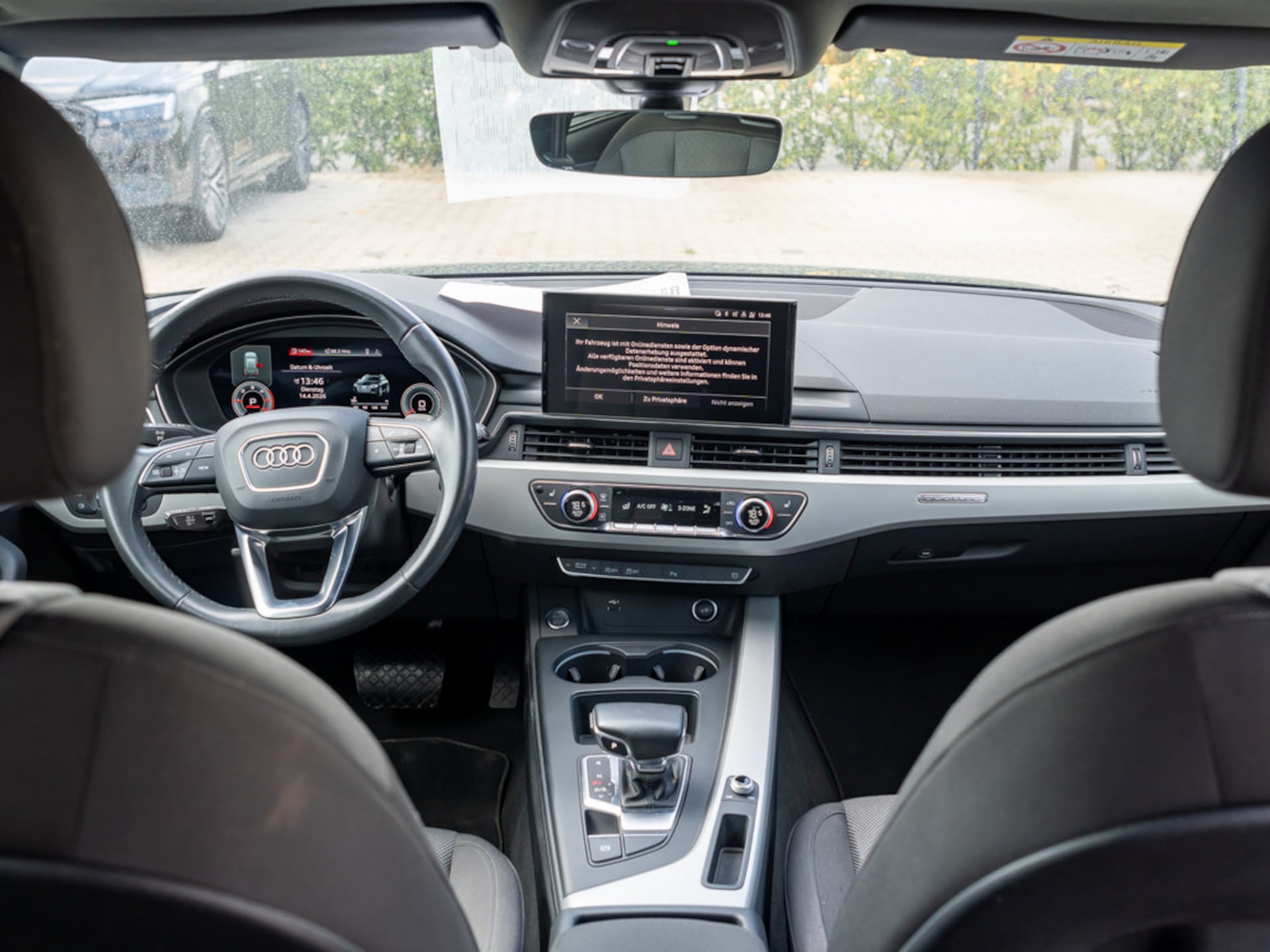 Audi A4 Avant S line