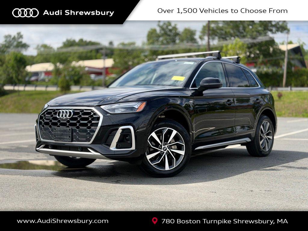 2023 Audi Q5 45 Premium Plus's photo