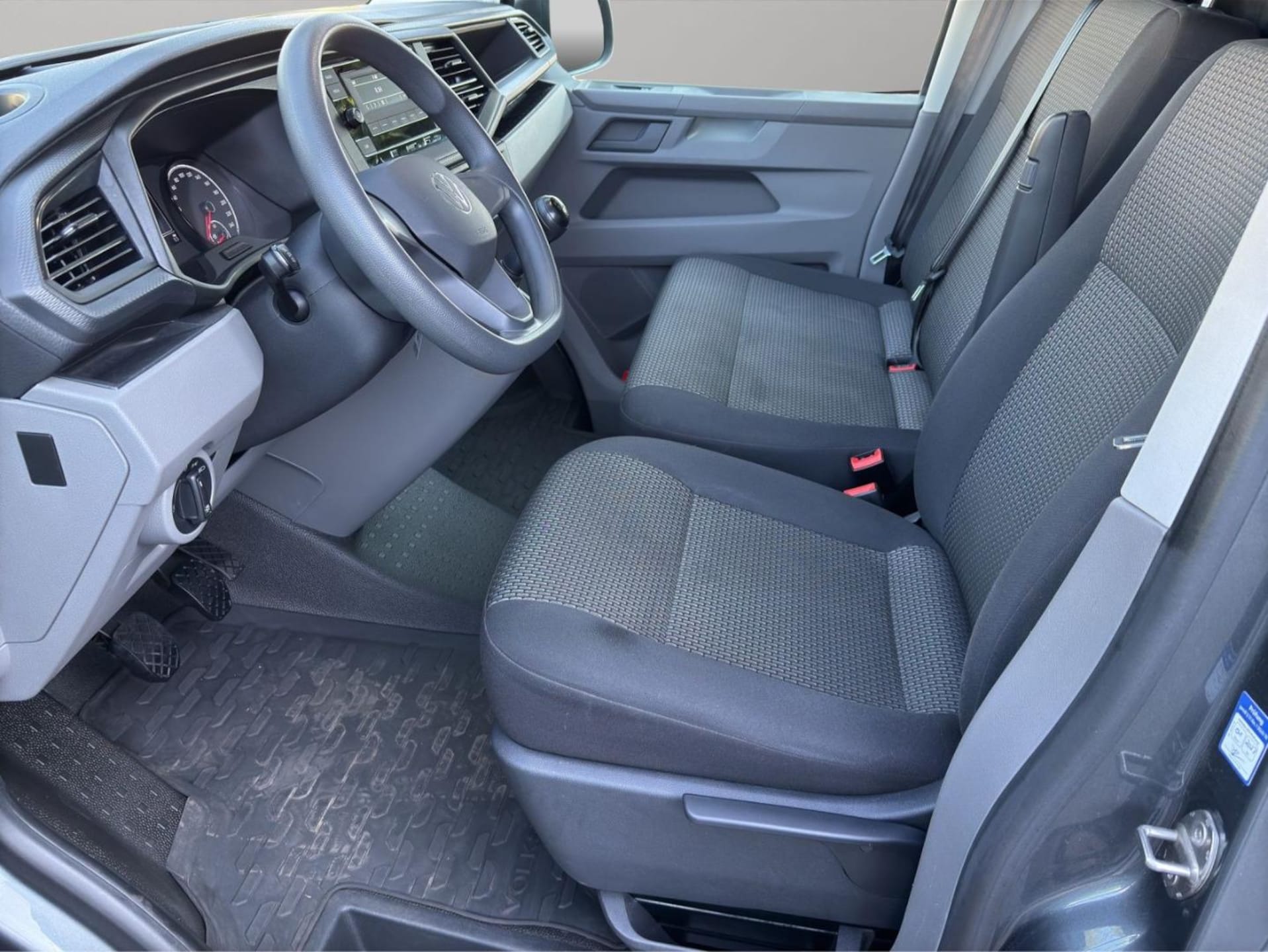 Volkswagen T6.1 Transporter Kasten kurzer Radstand