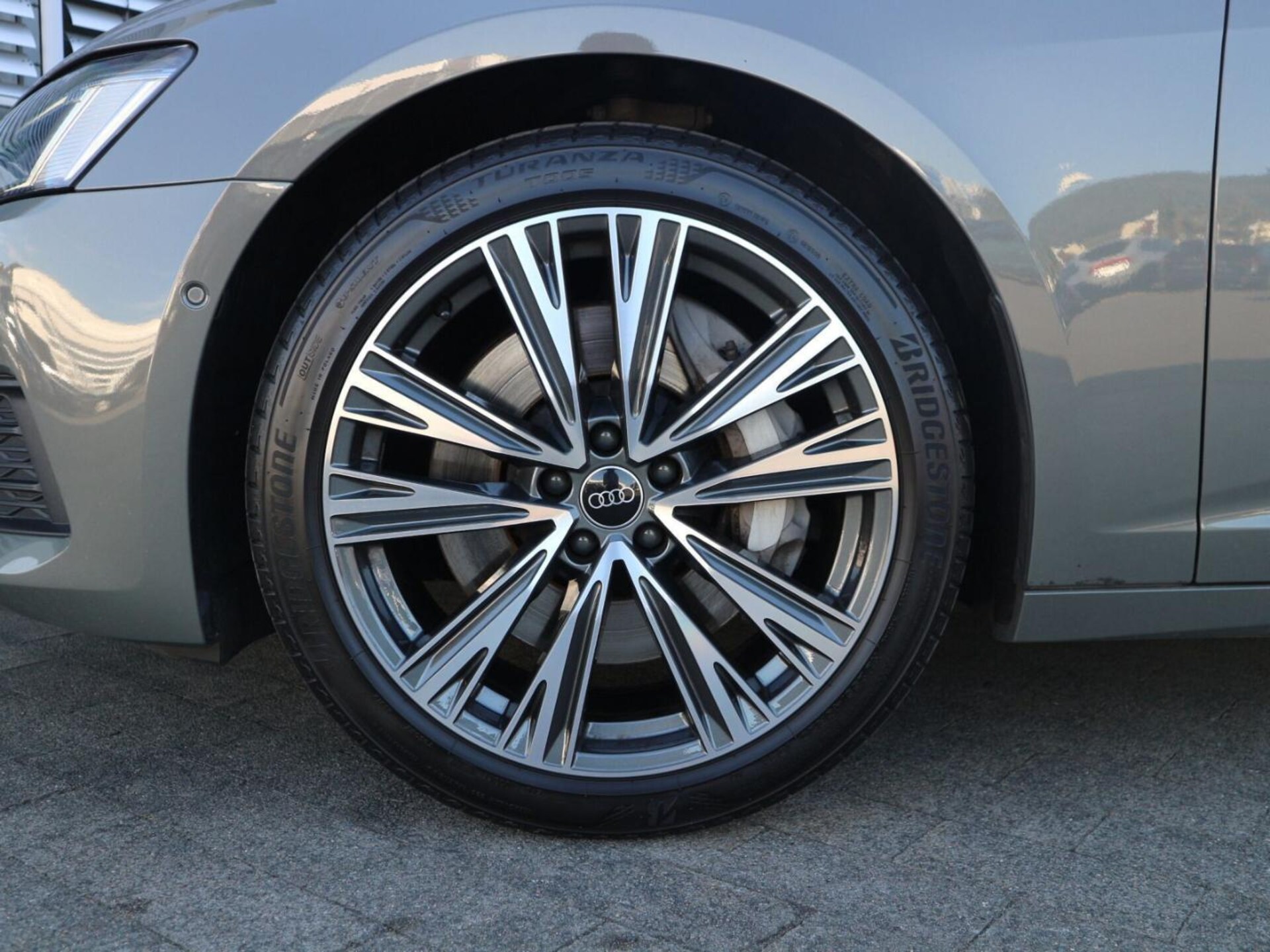 Audi A6 Avant TFSI e