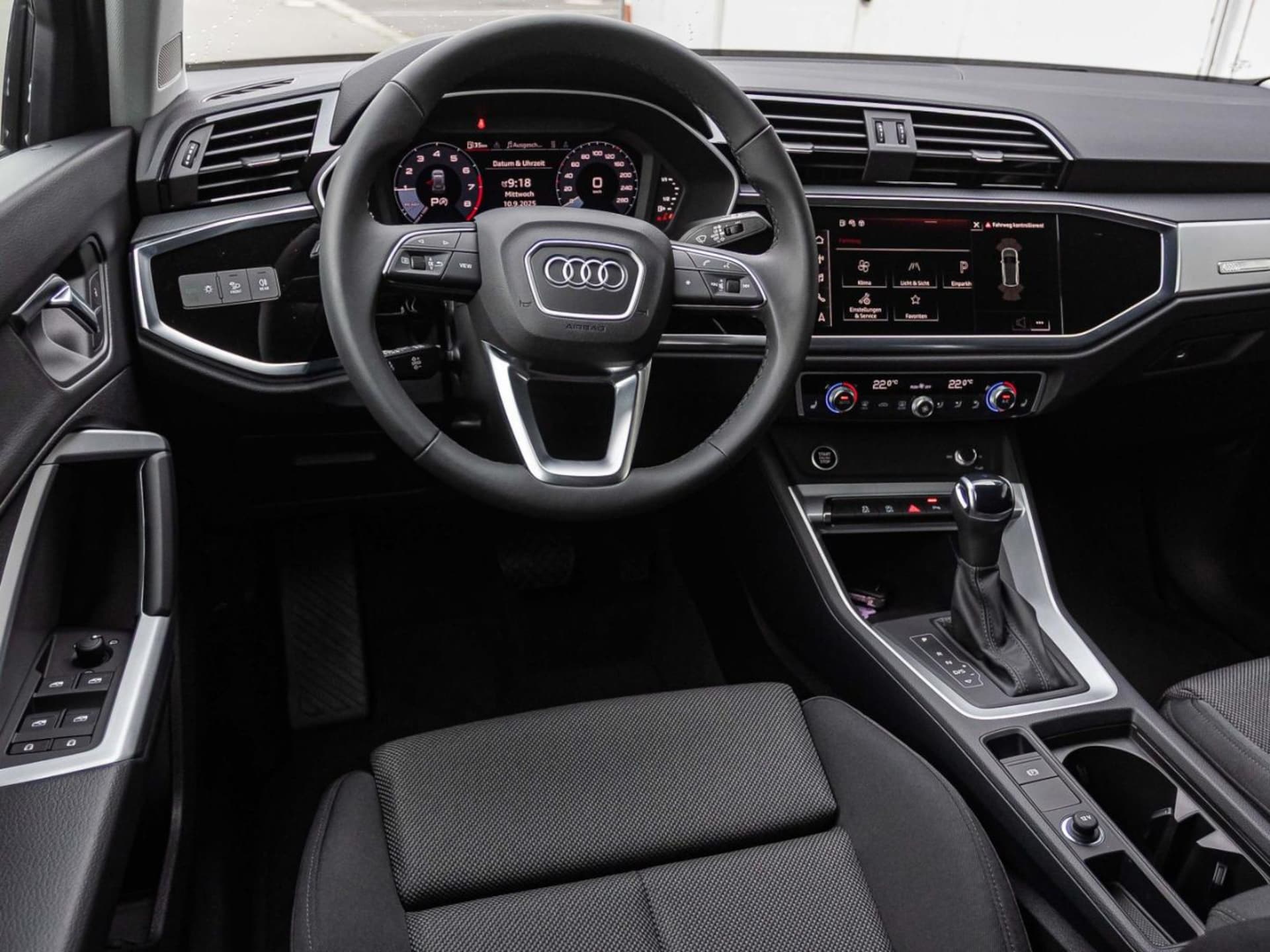 Audi Q3 SUV advanced