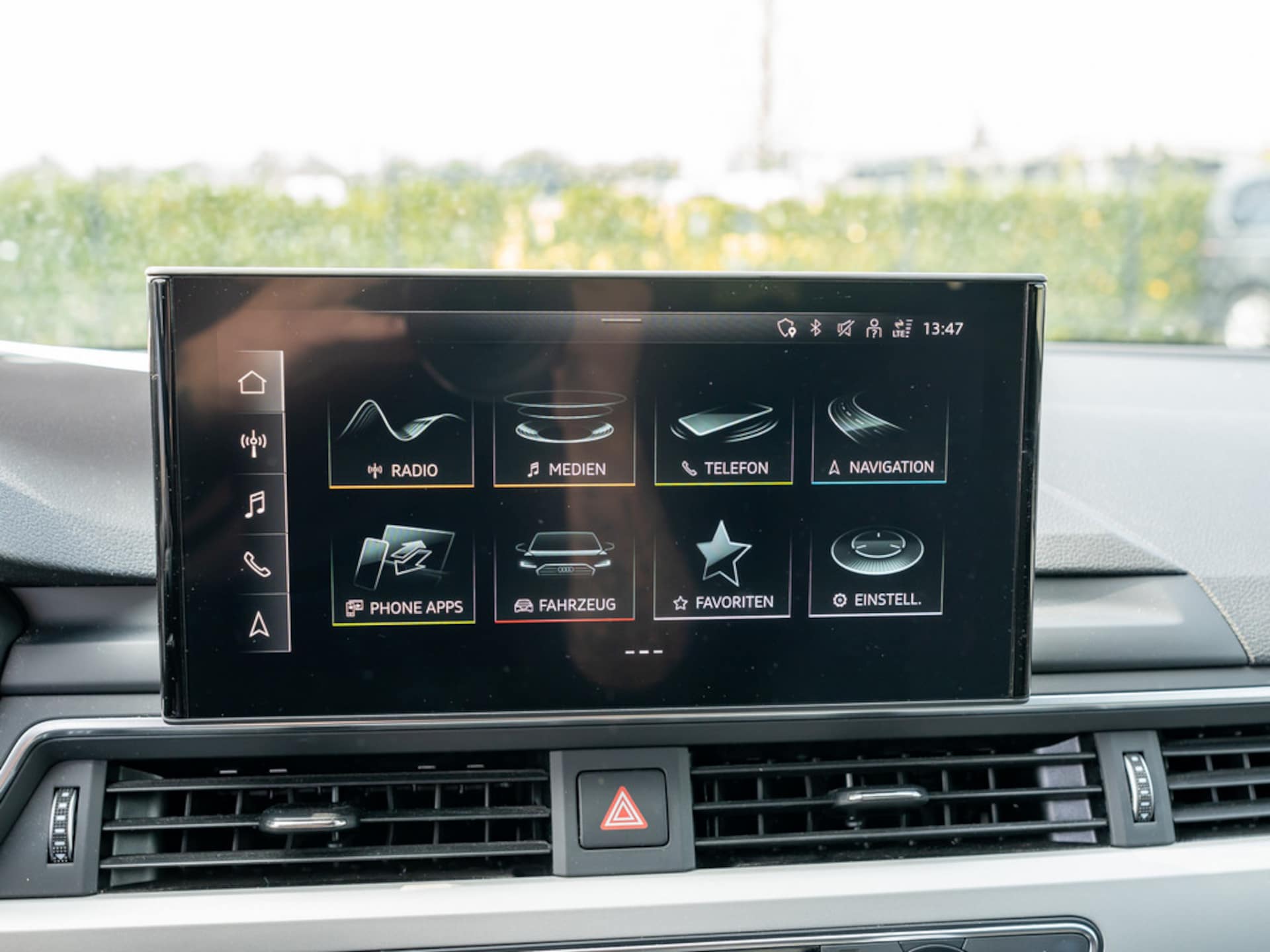 Audi A4 Avant S line