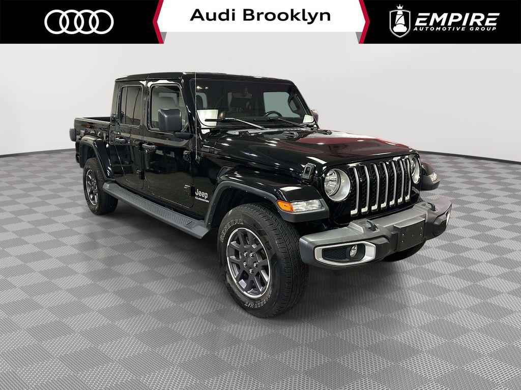 2021 Jeep Gladiator Overland's photo