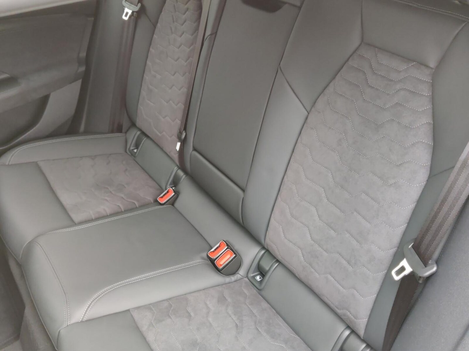 Audi A6 Sportback e-tron – Bild 12
