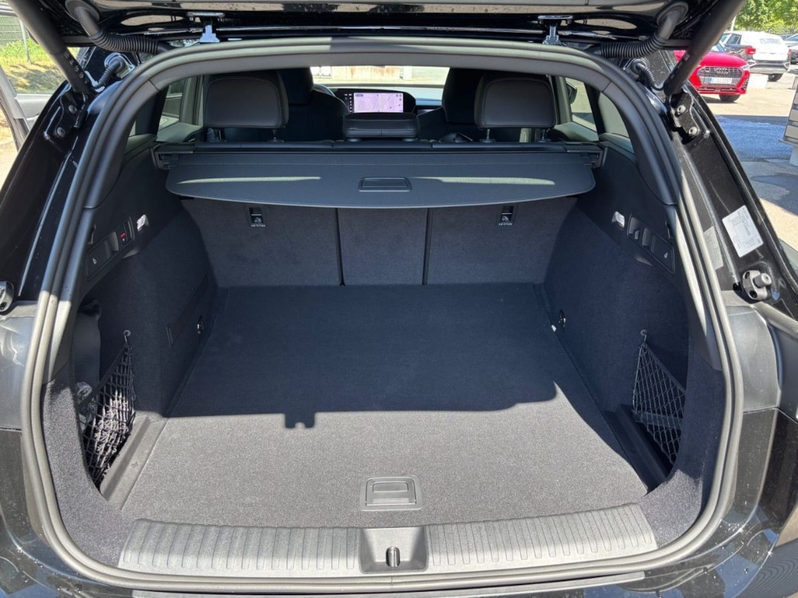 Audi Q6 e-tron – Bild 16
