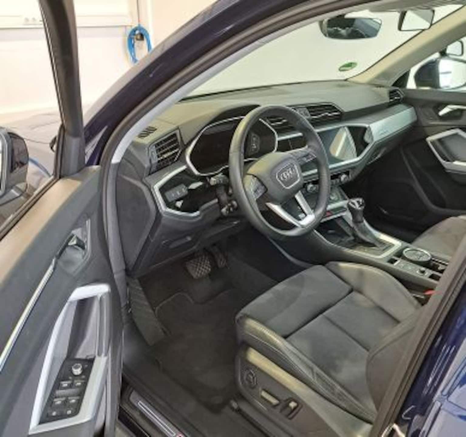 Audi Q3 SUV S line
