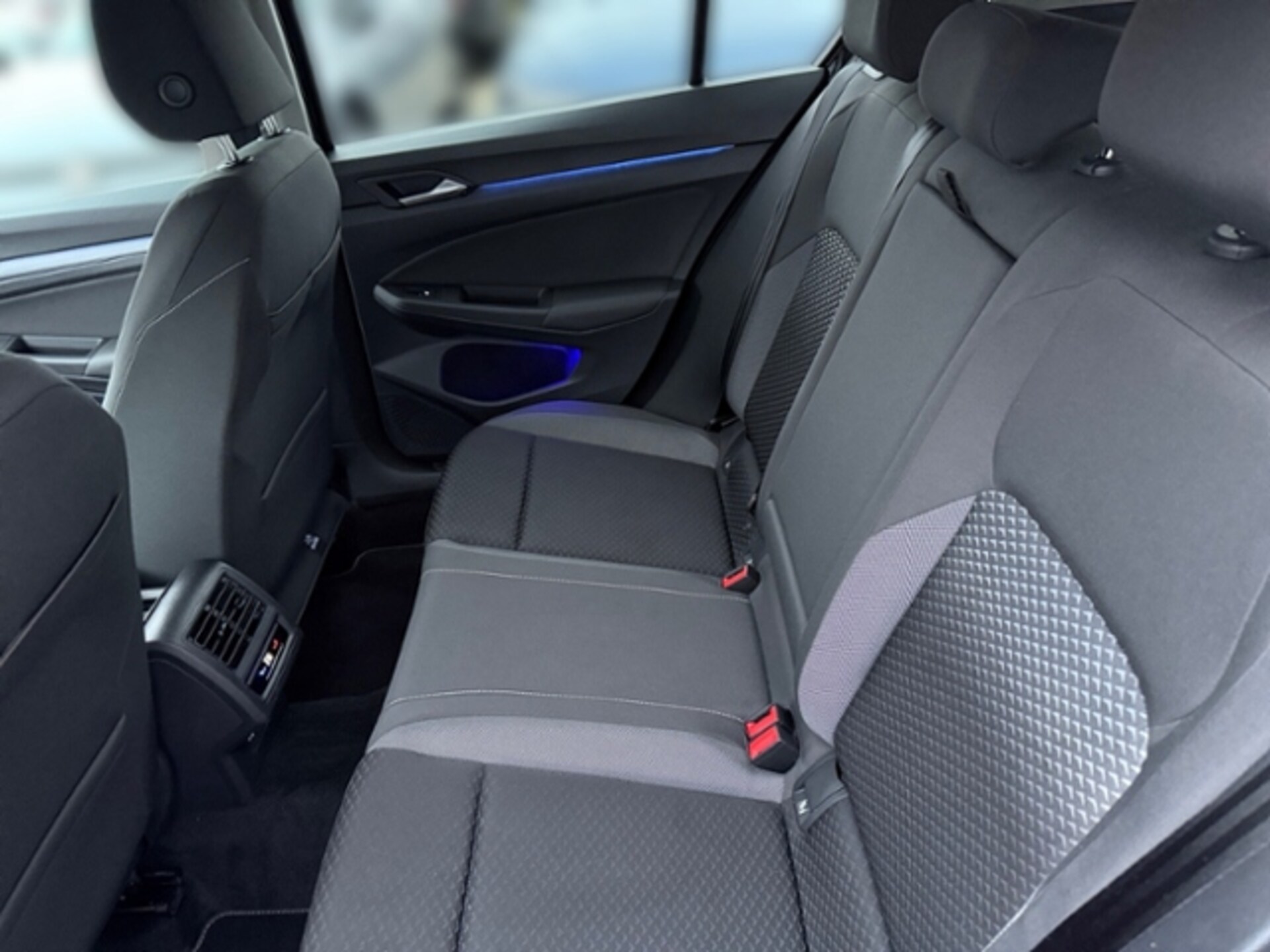 Volkswagen Golf Active