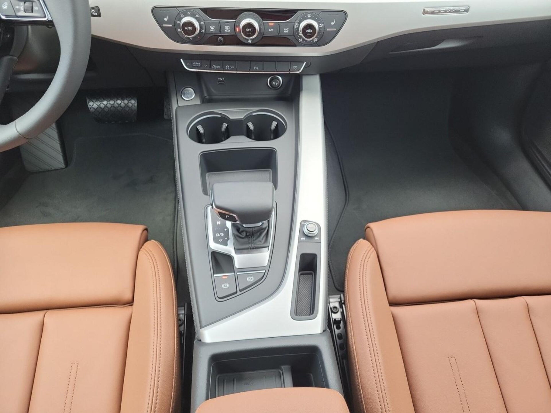 Audi A4 Limousine Advanced