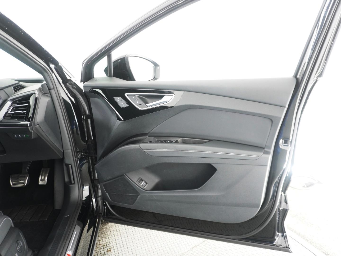 Image about Audi Q4 e-tron 40 e-tron 150,00 kW