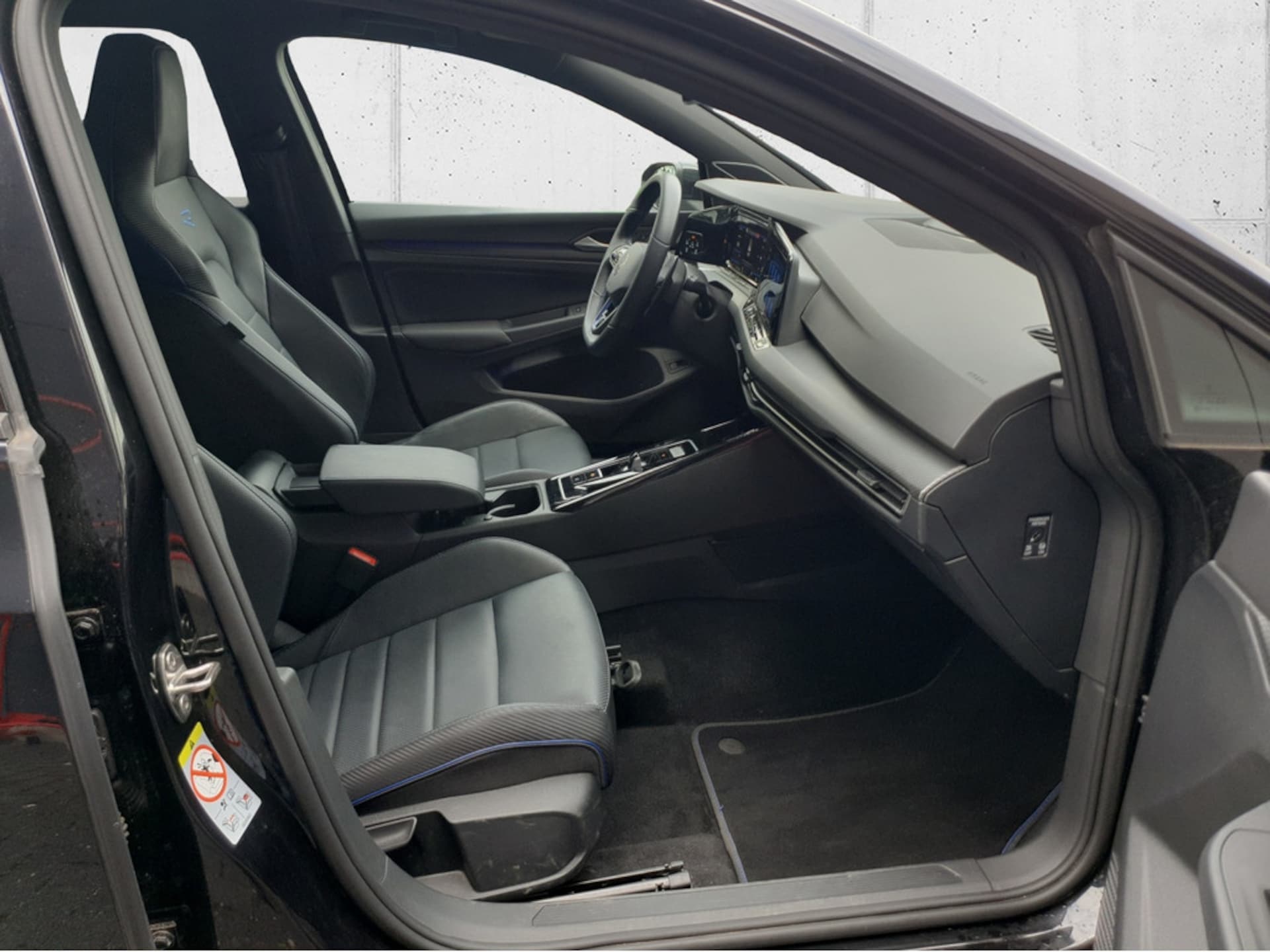 Volkswagen Golf Variant R