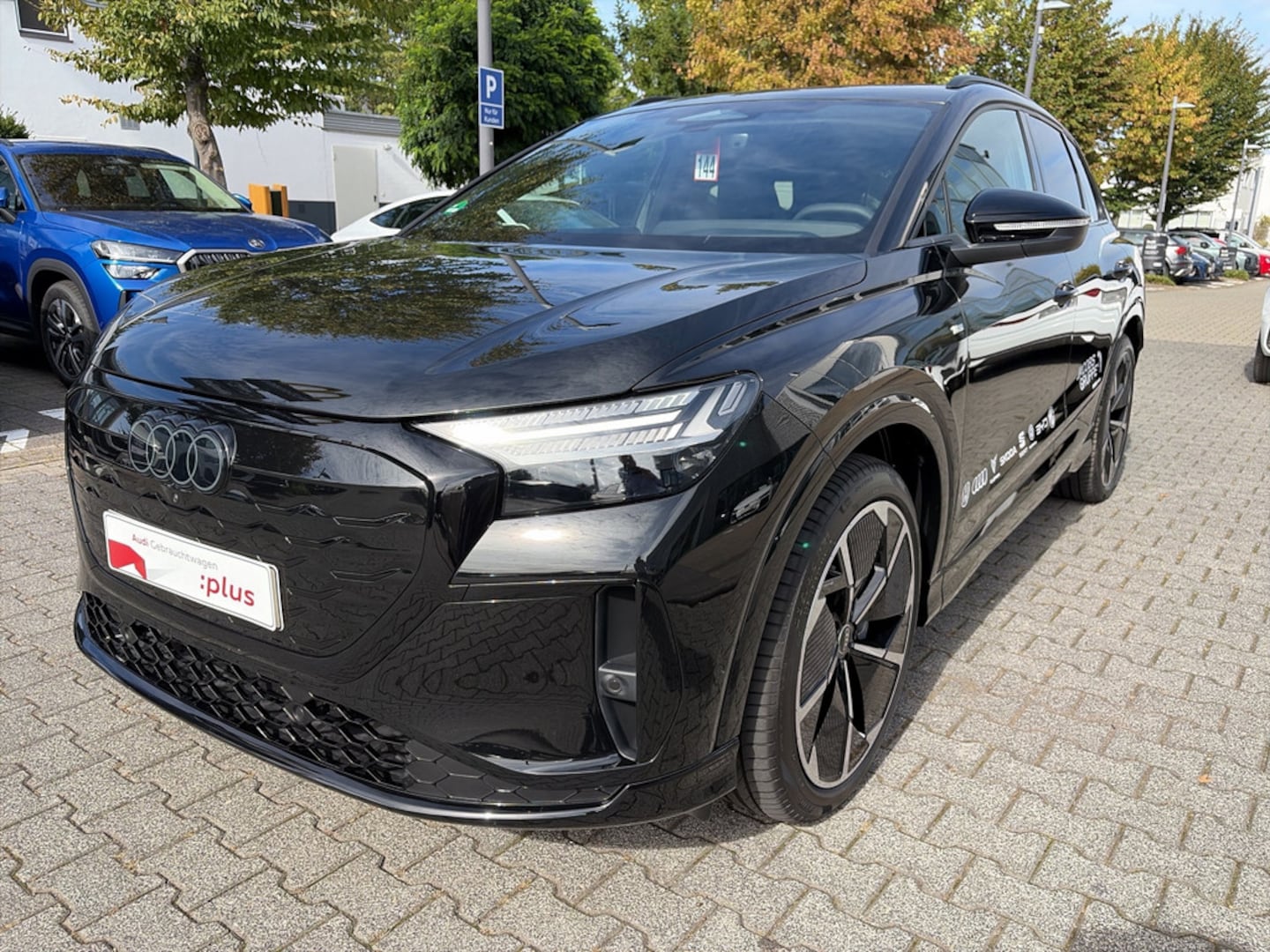 Bild über Audi Q4 SUV e-tron e-tron performance 210 kW - für weitere Informationen kontaktieren Sie den Audi Partner