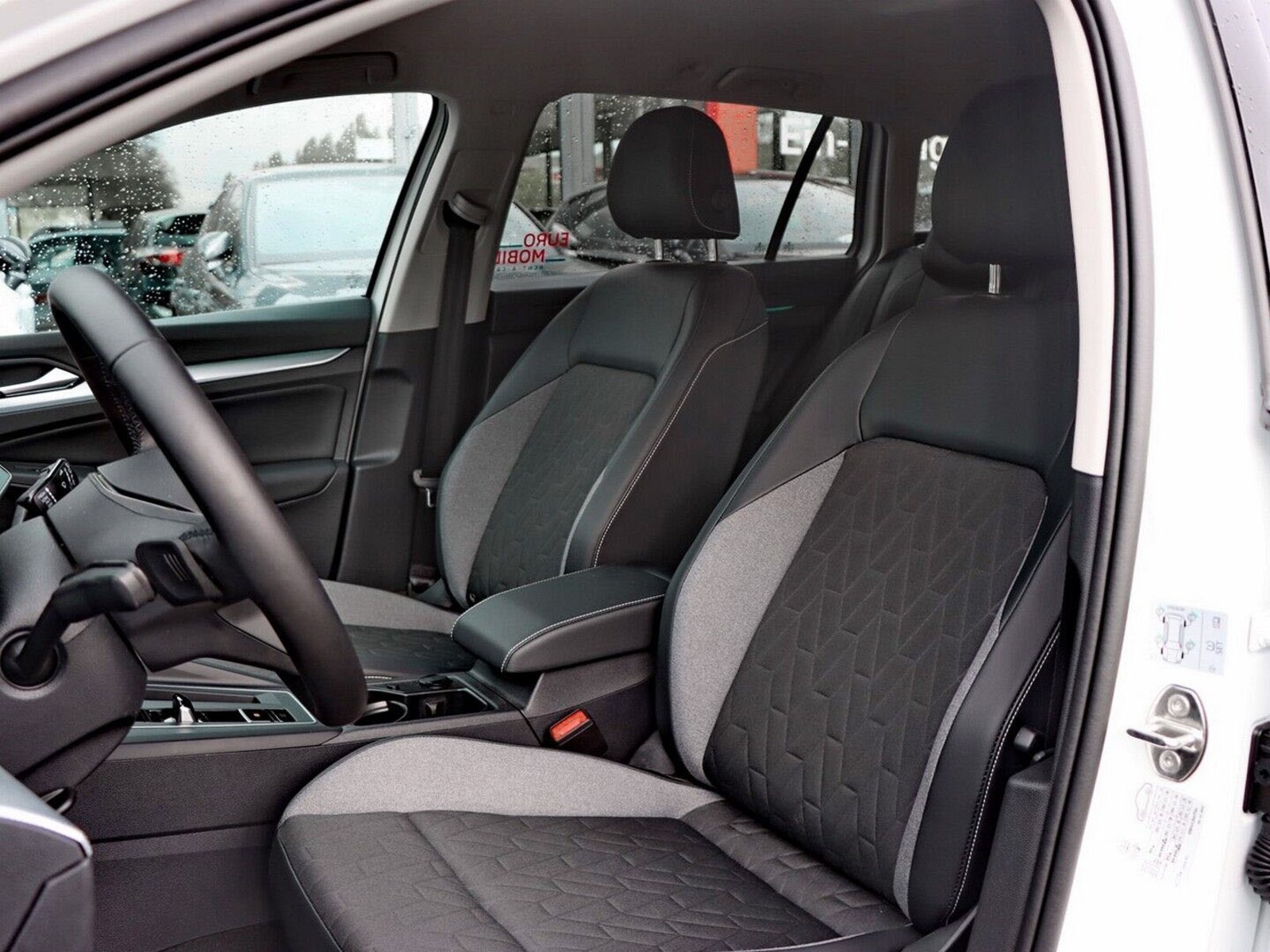 Volkswagen Golf Variant – Bild 12