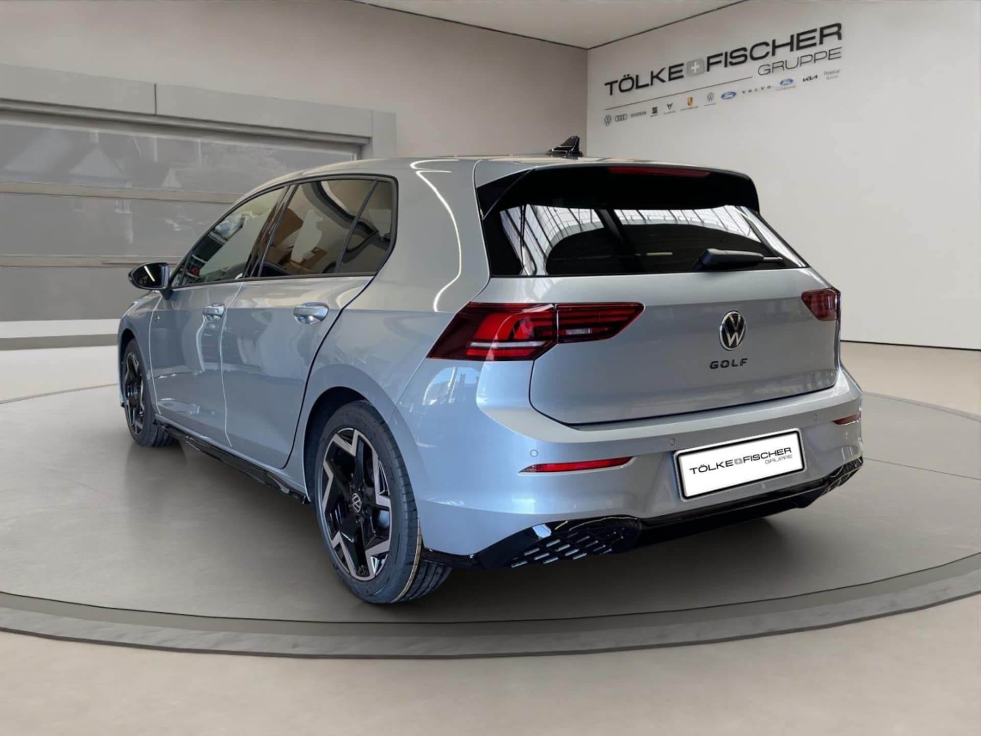 Volkswagen Golf R-Line