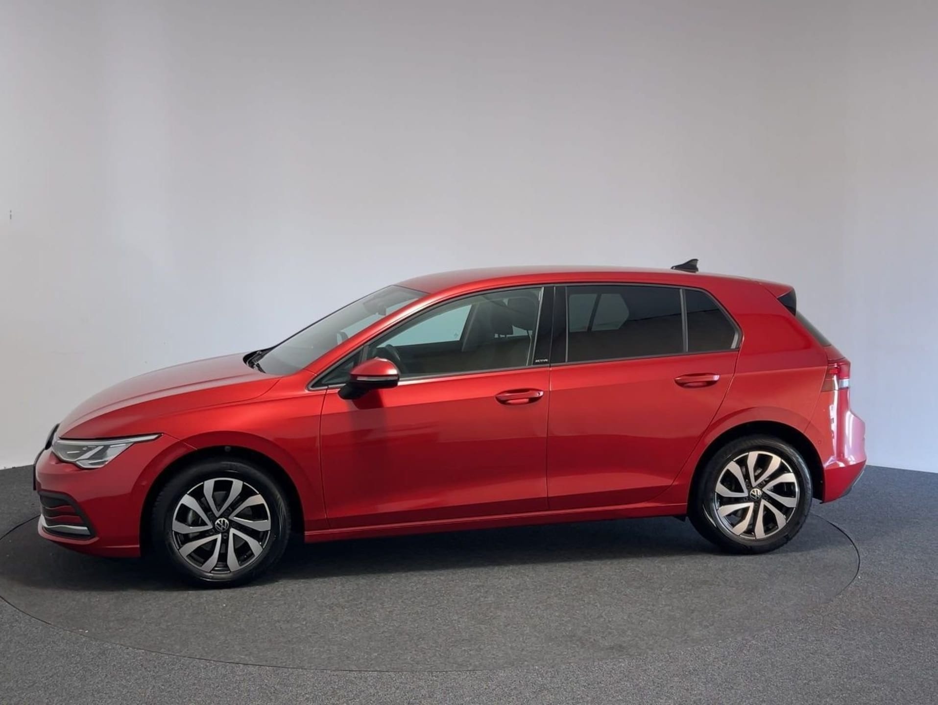 Volkswagen Golf Active