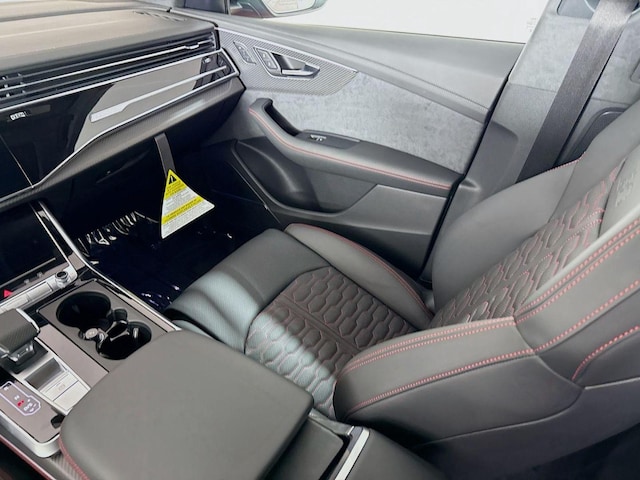 2025 Audi RS Q8 Base - Photo 25