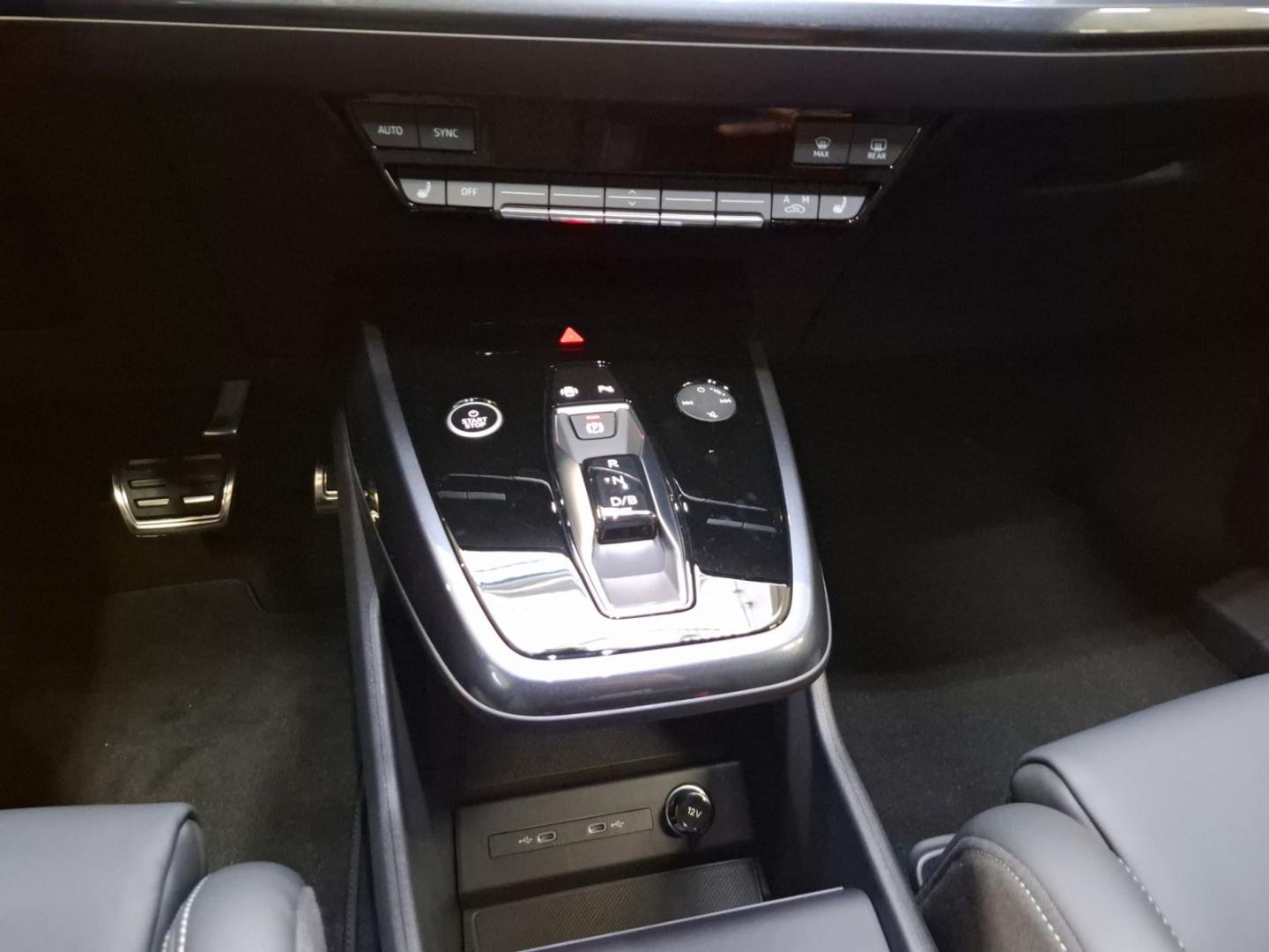Image about Audi Q4 e-tron 40 e-tron