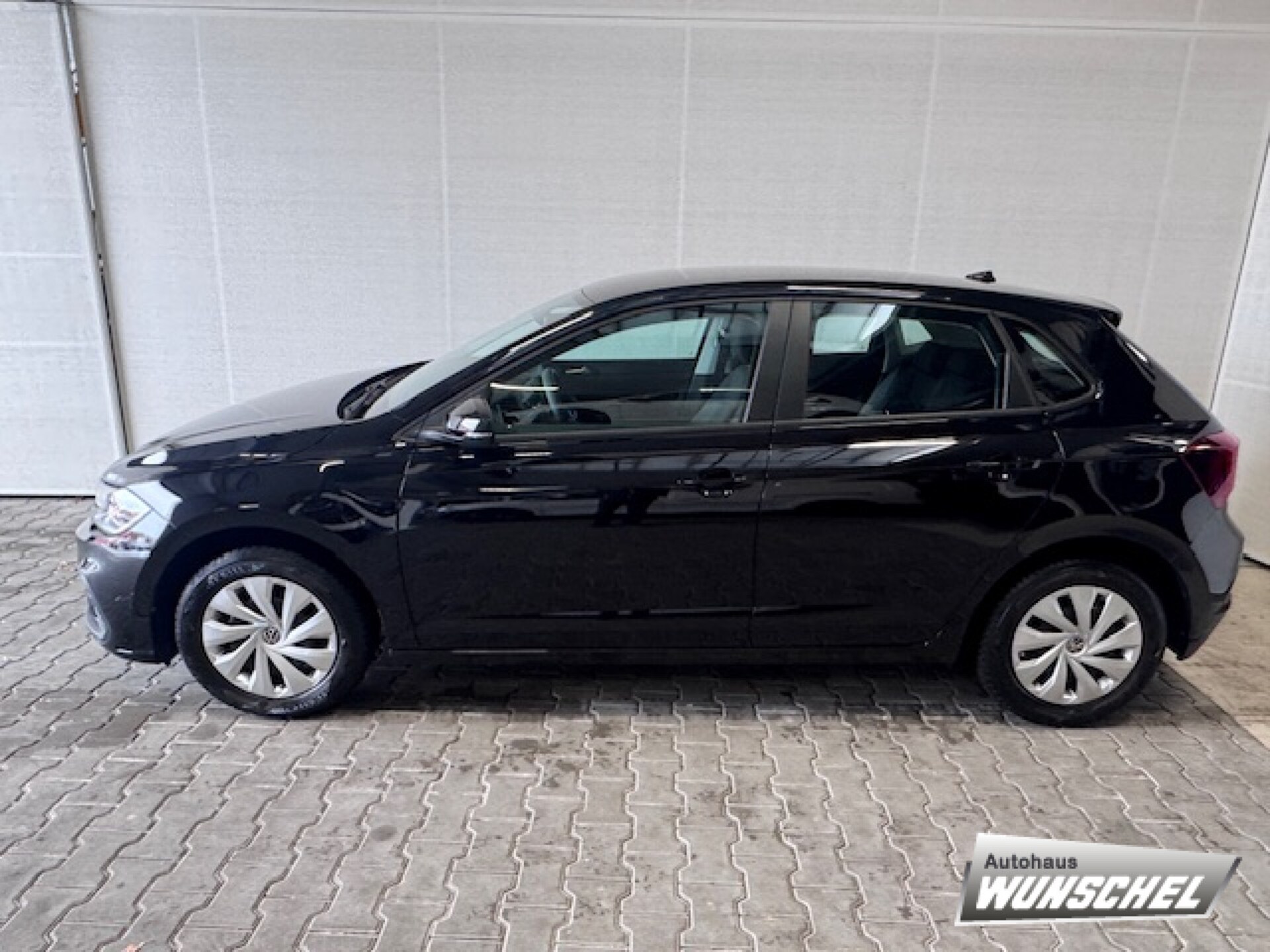 Volkswagen Polo Basis-Modell