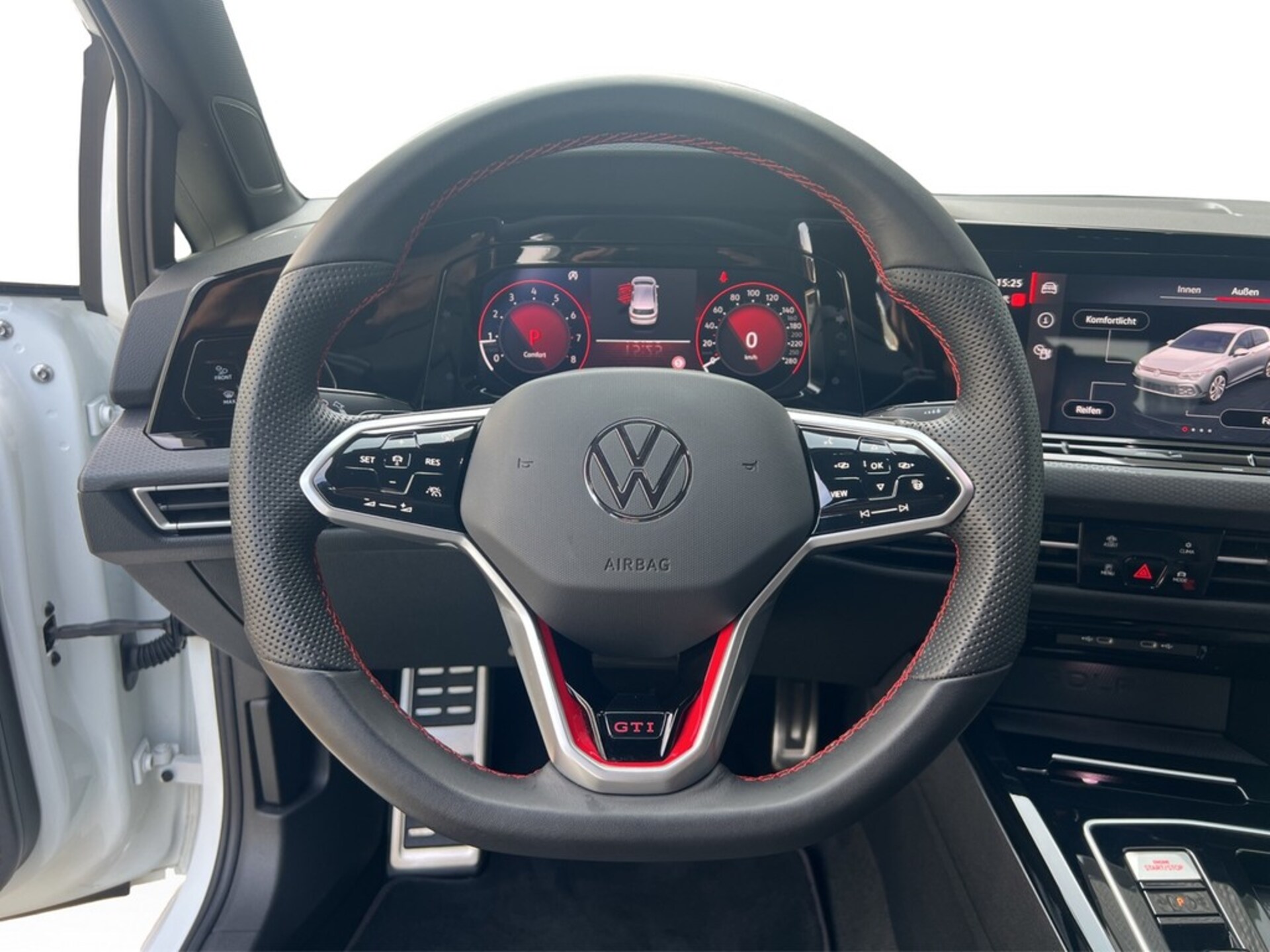 Volkswagen Golf GTI