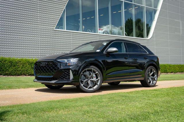 2026 Audi RS Q8 SUV performance