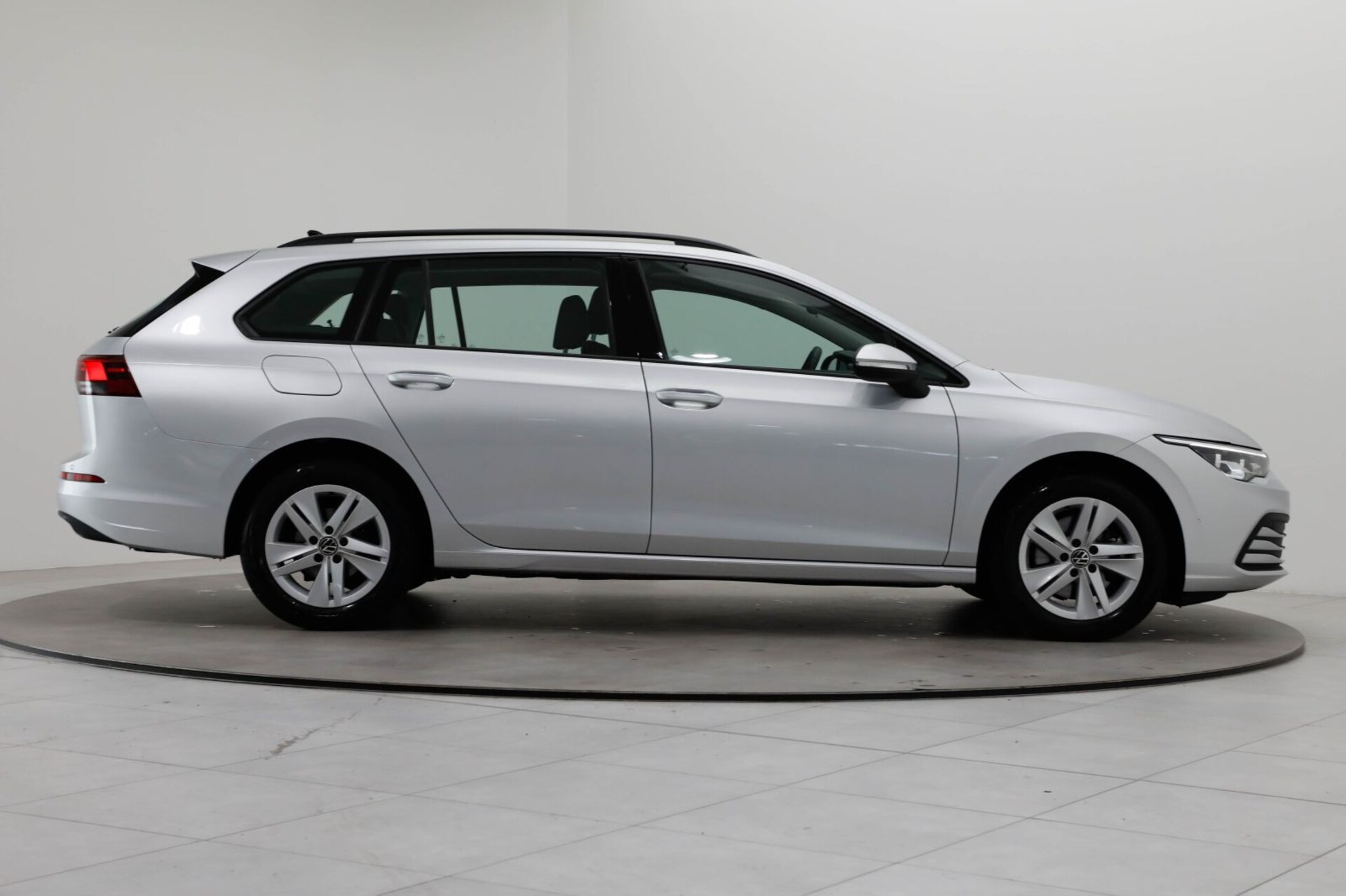 Volkswagen Golf Variant Life