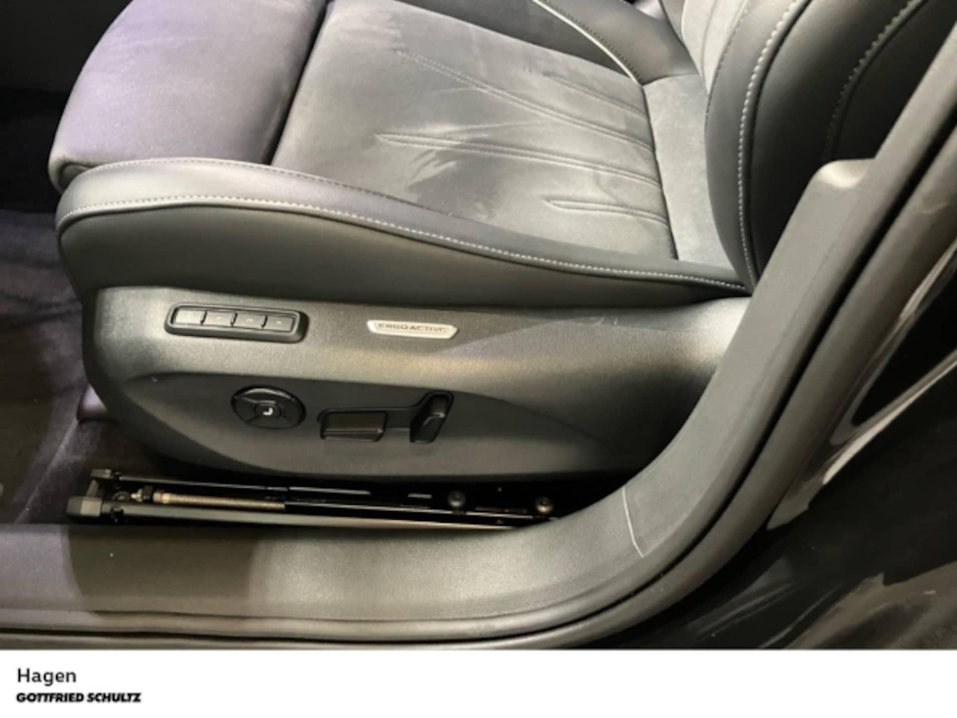 Volkswagen Passat Business