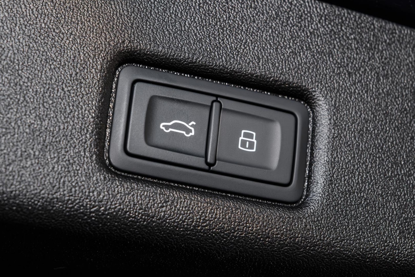 Image about Audi Q5 SUV TDI quattro 150 kW