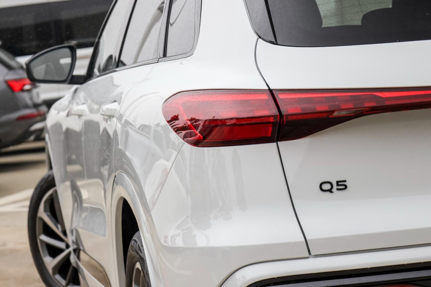 Image about Audi Q5 SUV TDI quattro 150 kW sport