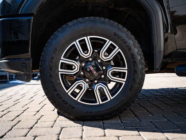 2023 GMC Sierra 2500HD AT4 - Photo 13