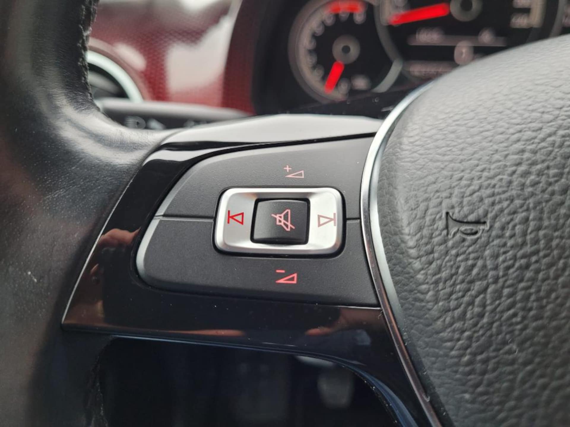 Volkswagen up! high up!