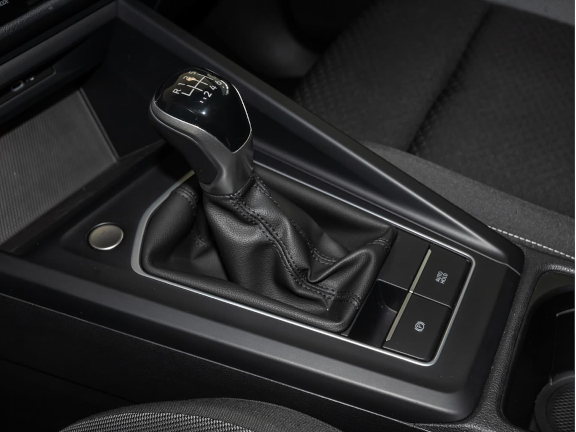 Volkswagen Golf Active