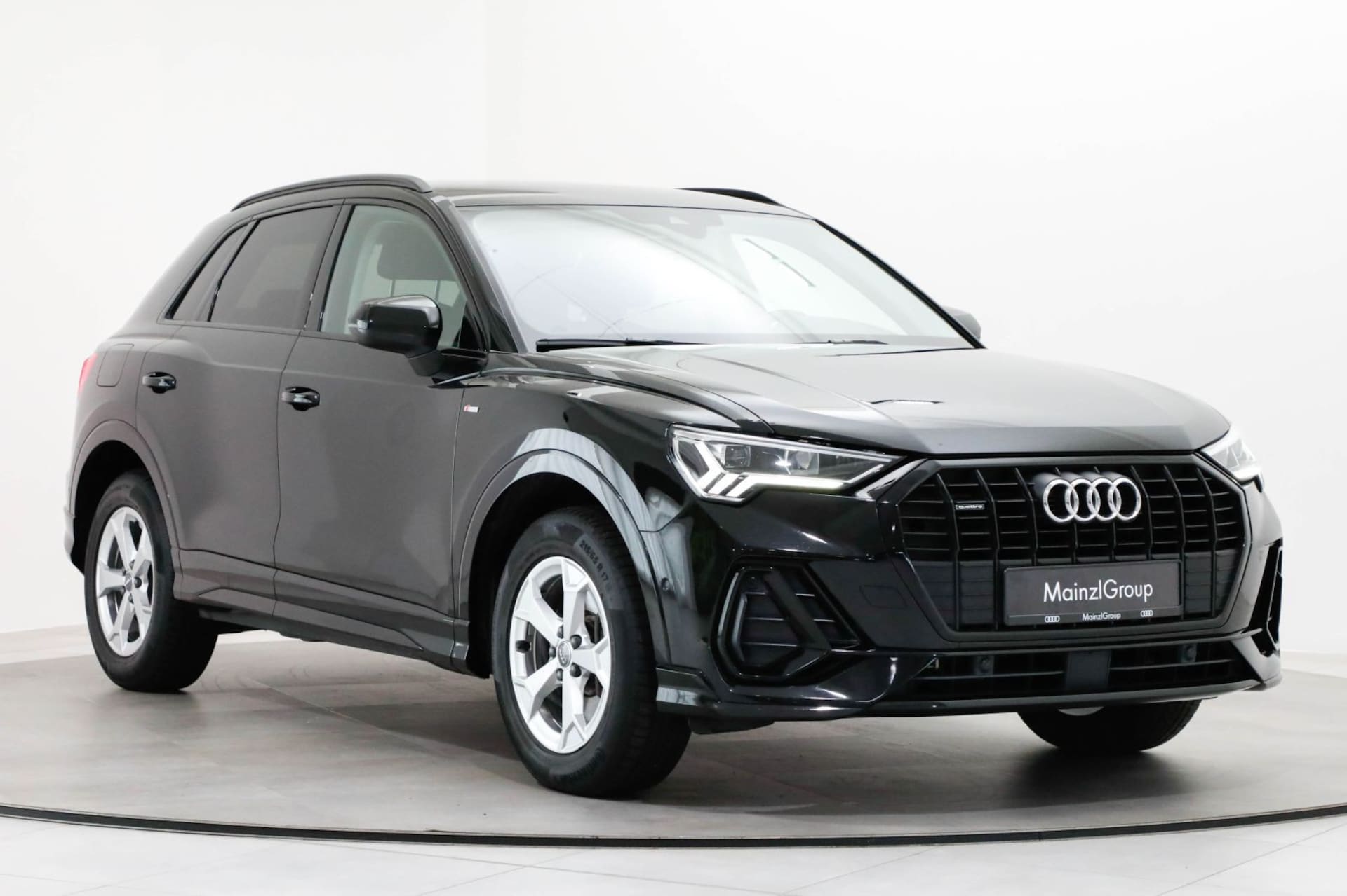 Audi Q3 SUV S line