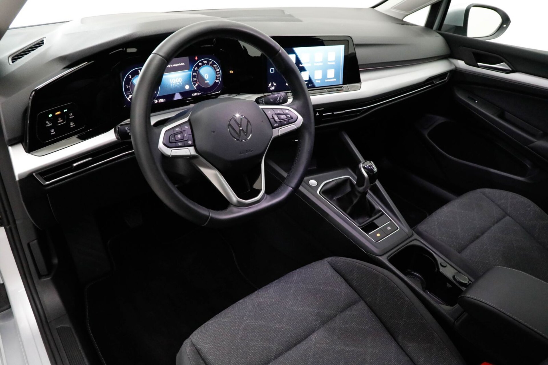 Volkswagen Golf Variant Life