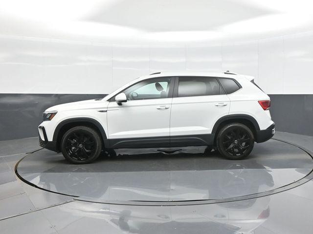 2023 Volkswagen Taos