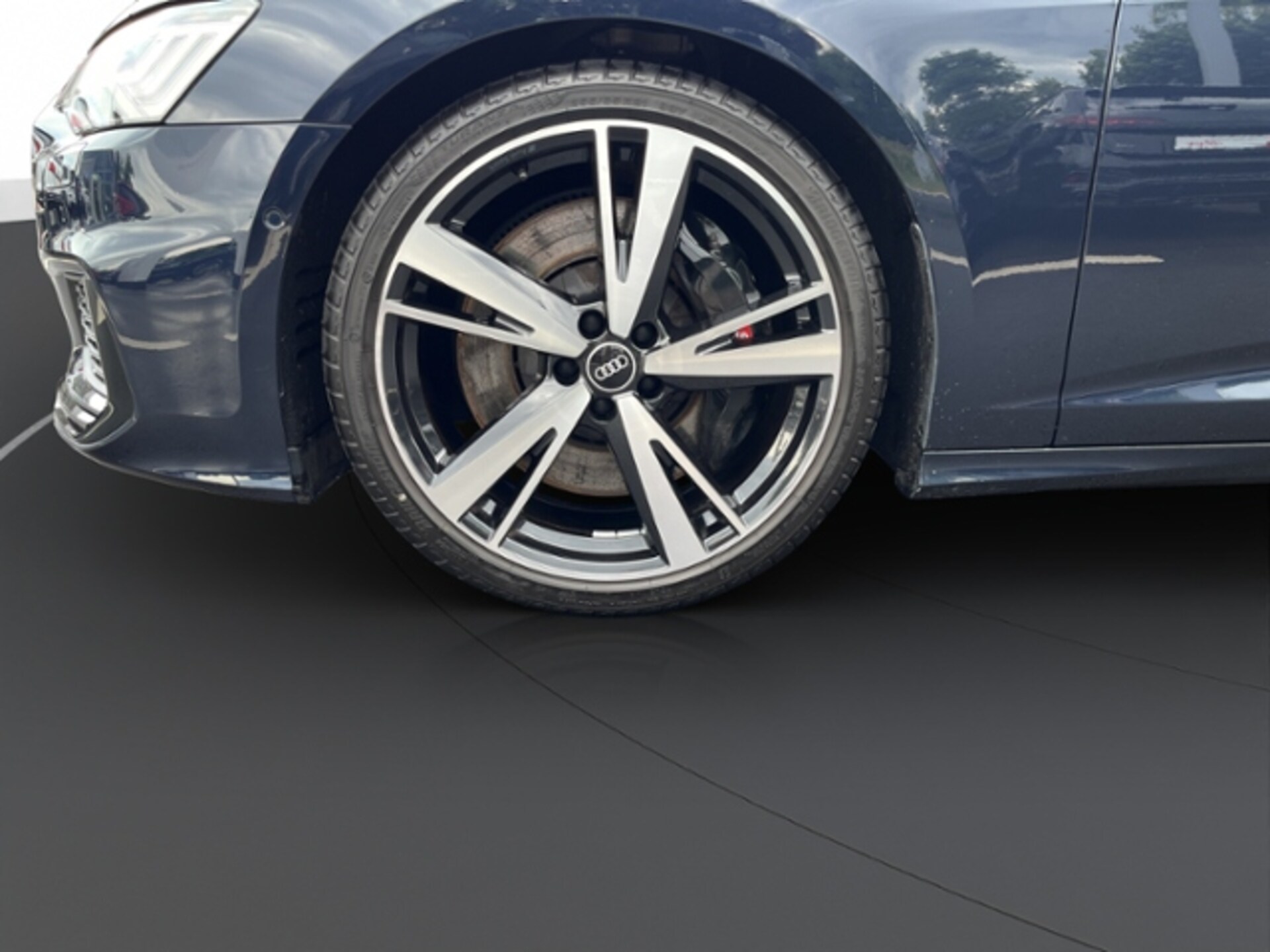 Audi S6 Avant