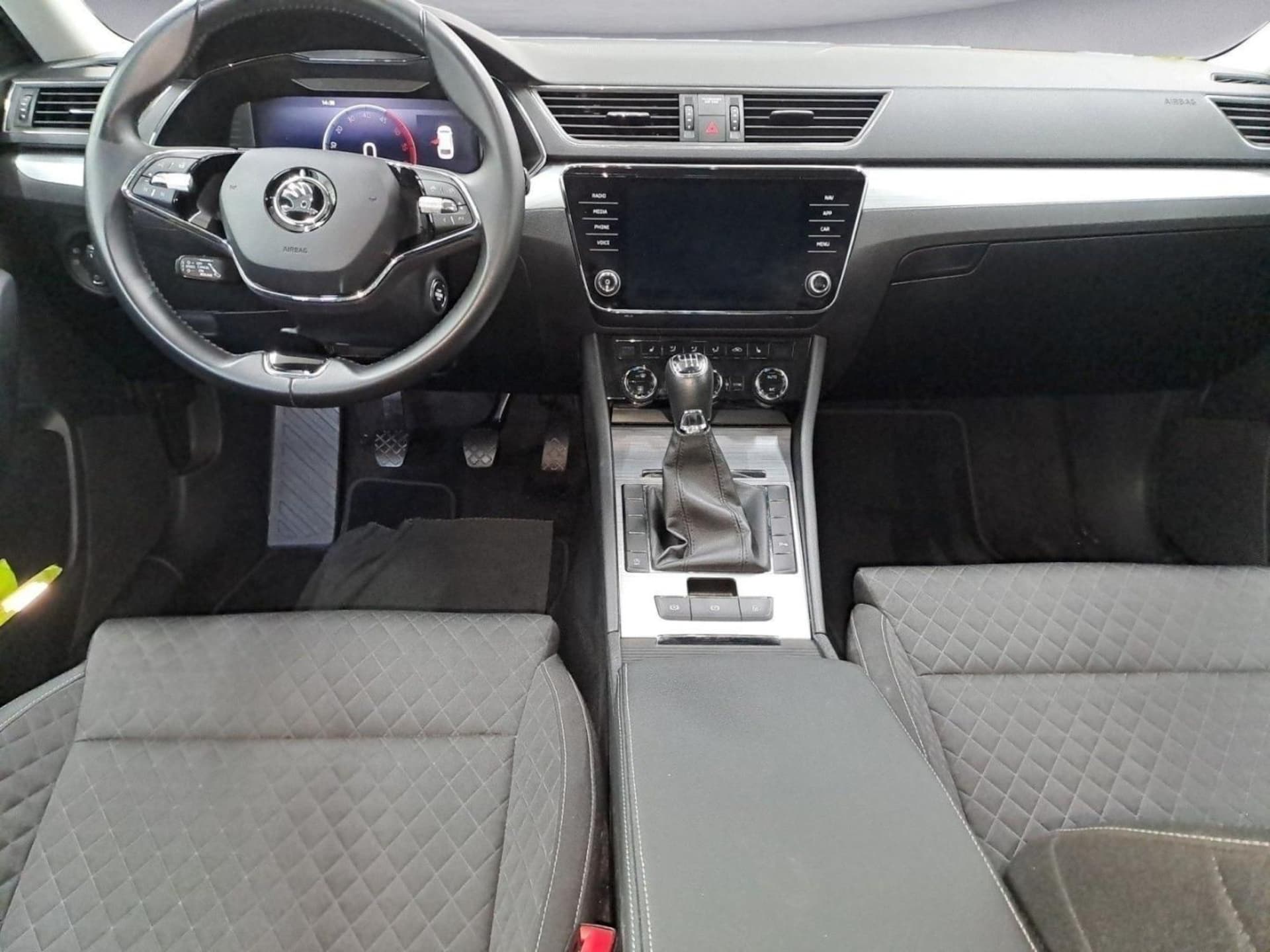 Skoda Superb Combi Ambition