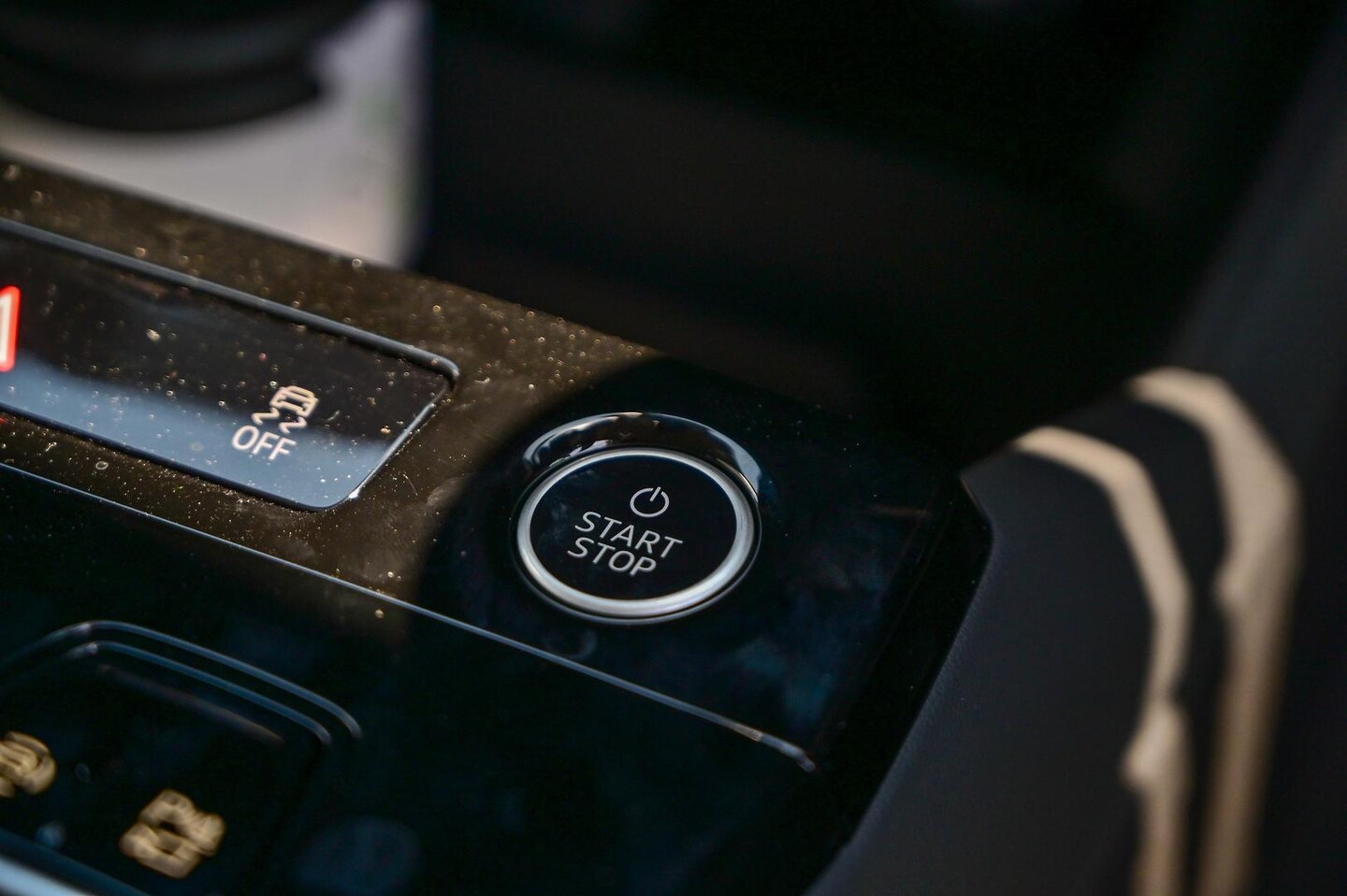 Image about Audi Q6 SUV e-tron e-tron