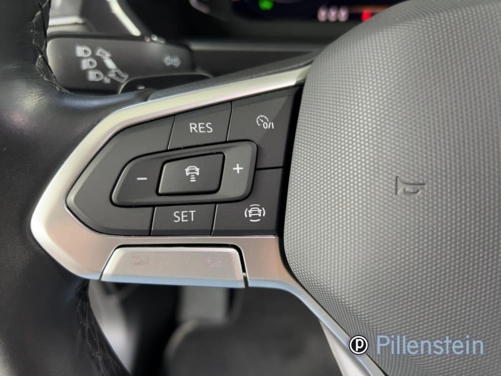 Volkswagen Tiguan Allspace – Bild 8