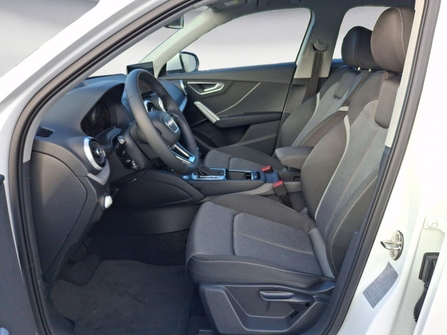 Bild über Audi Q2 advanced 35 TFSI S tronic - für weitere Informationen kontaktieren Sie den Audi Partner