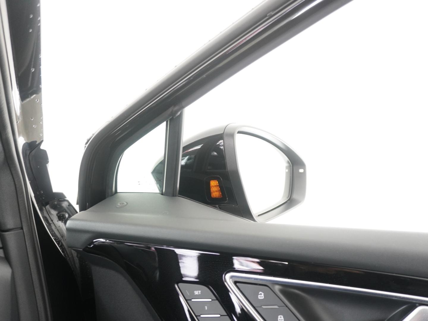Image about Audi Q4 e-tron 40 e-tron 150,00 kW