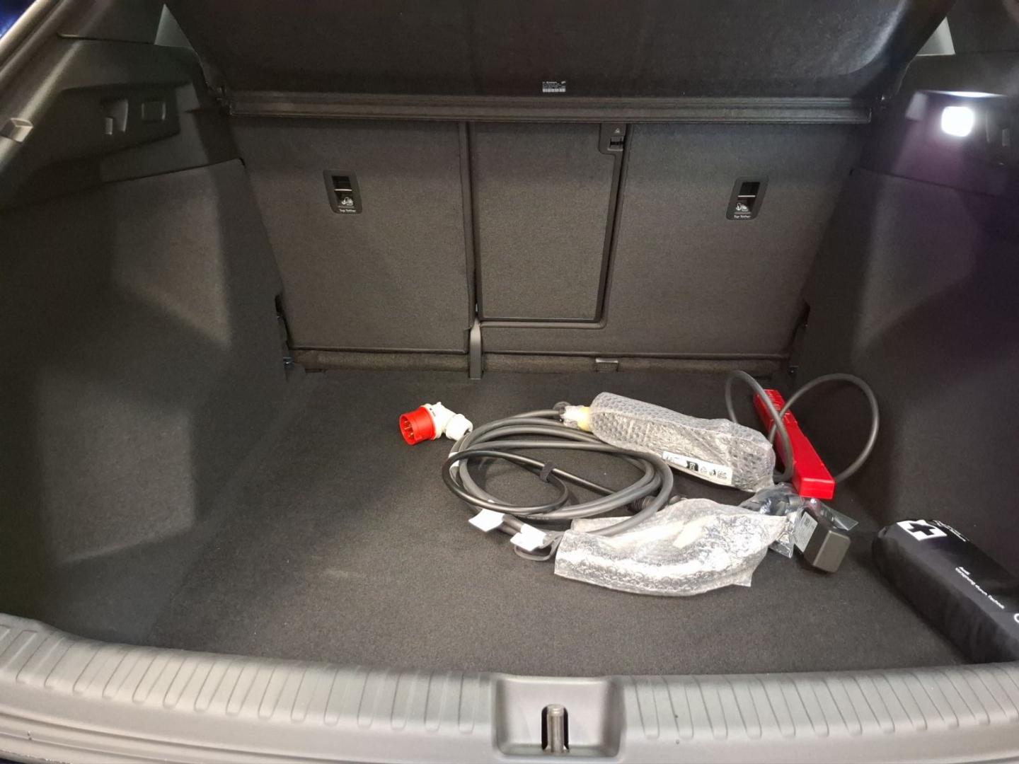 Image about Audi Q4 e-tron 40 e-tron