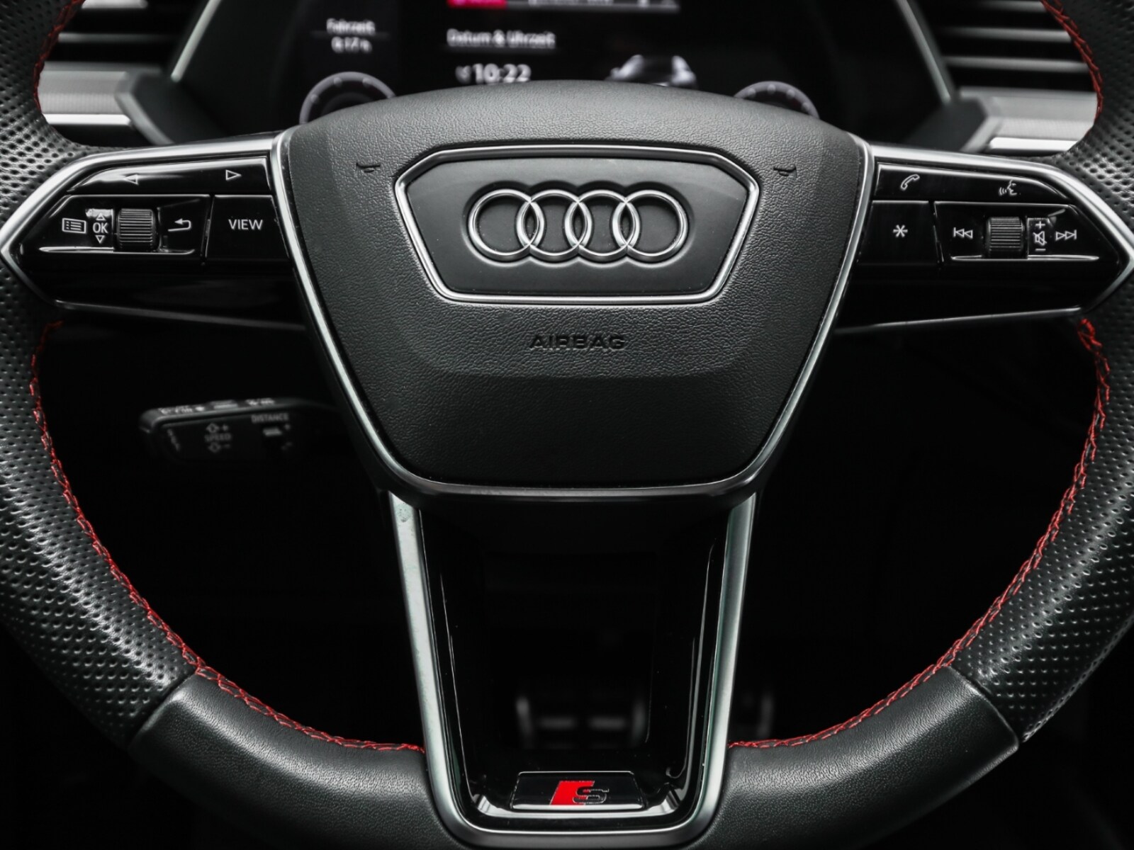 Audi Q8 Sportback e-tron – Bild 10