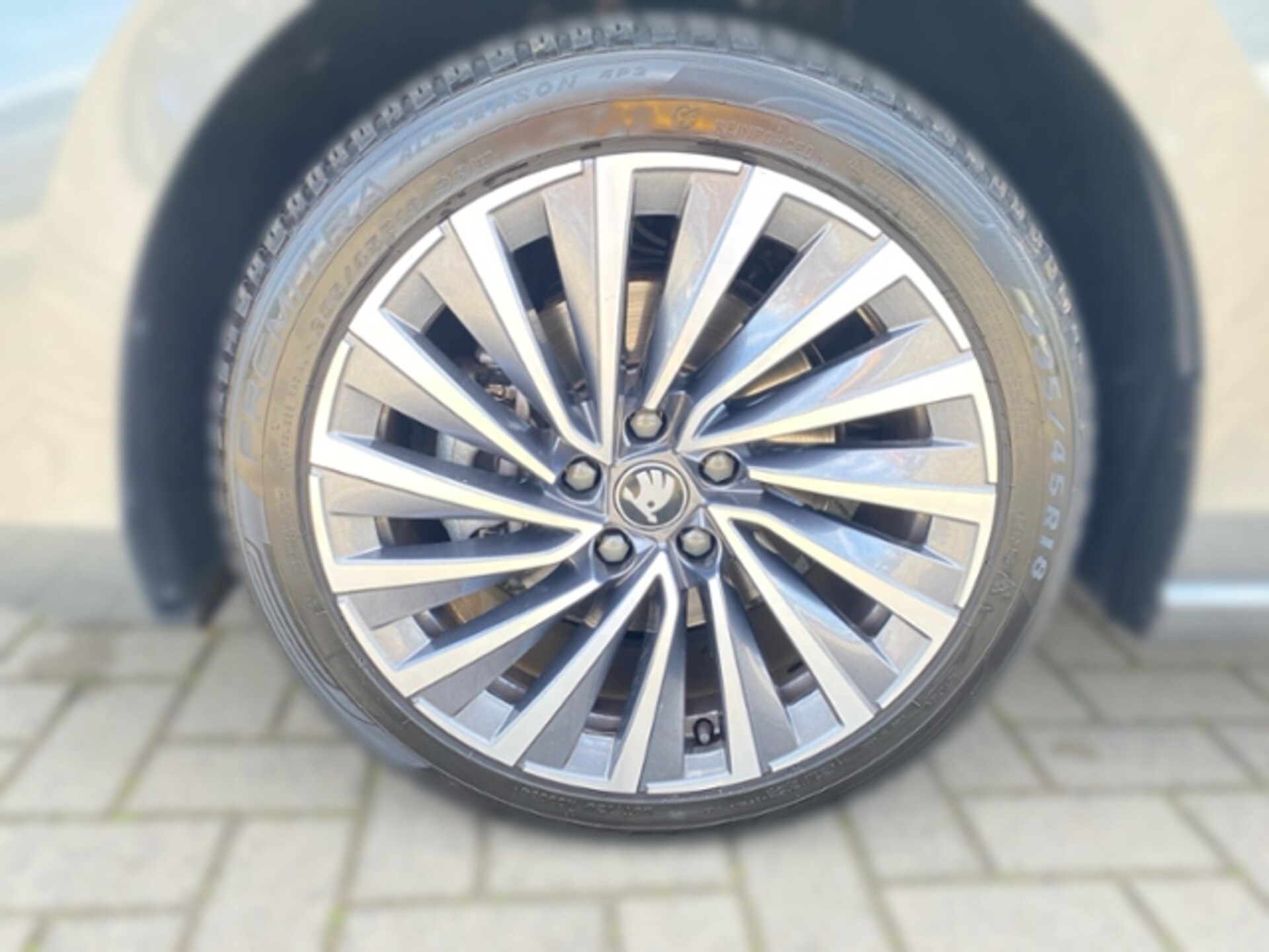 Skoda Superb Combi Laurin & Klement