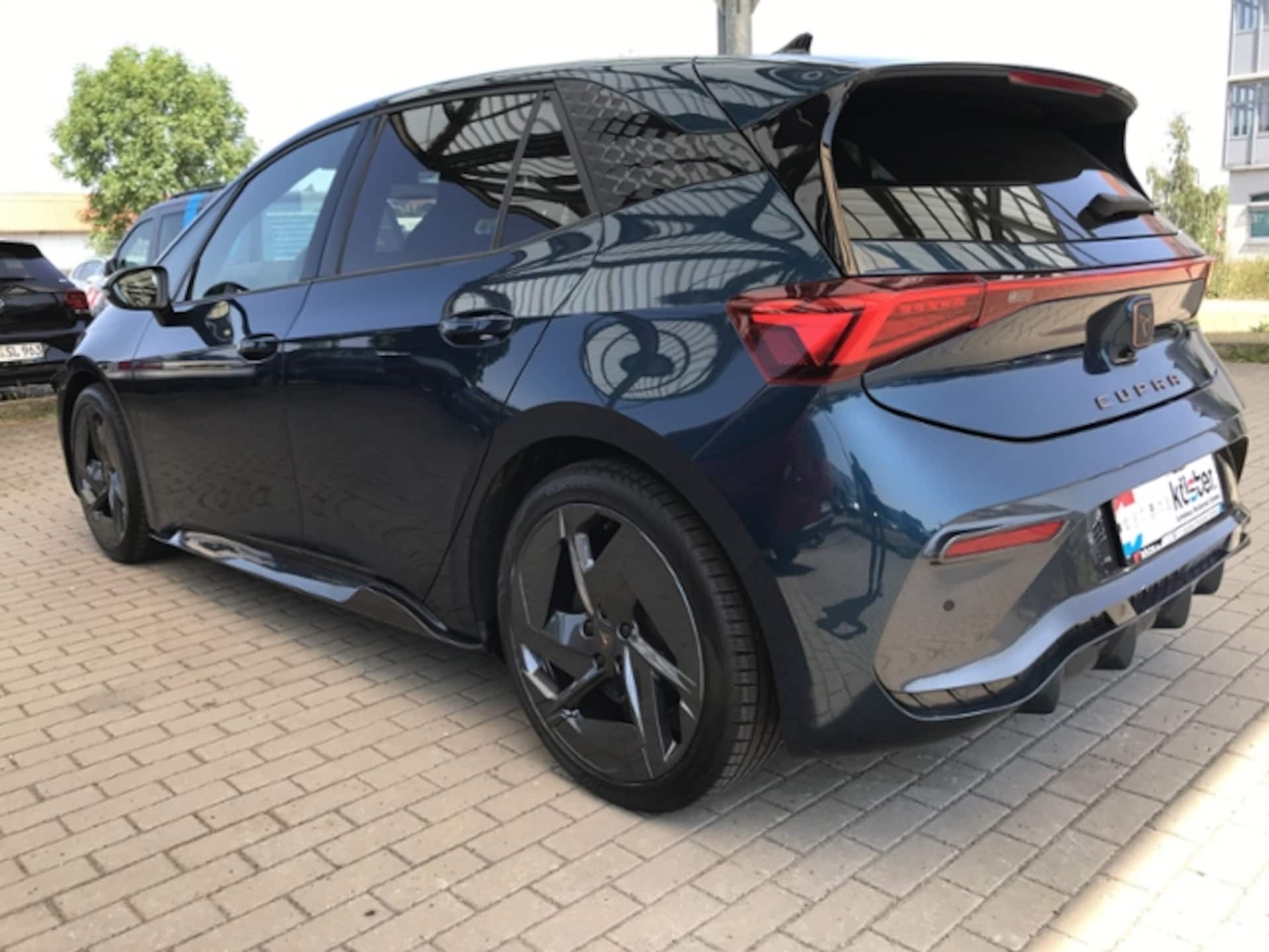 CUPRA Born