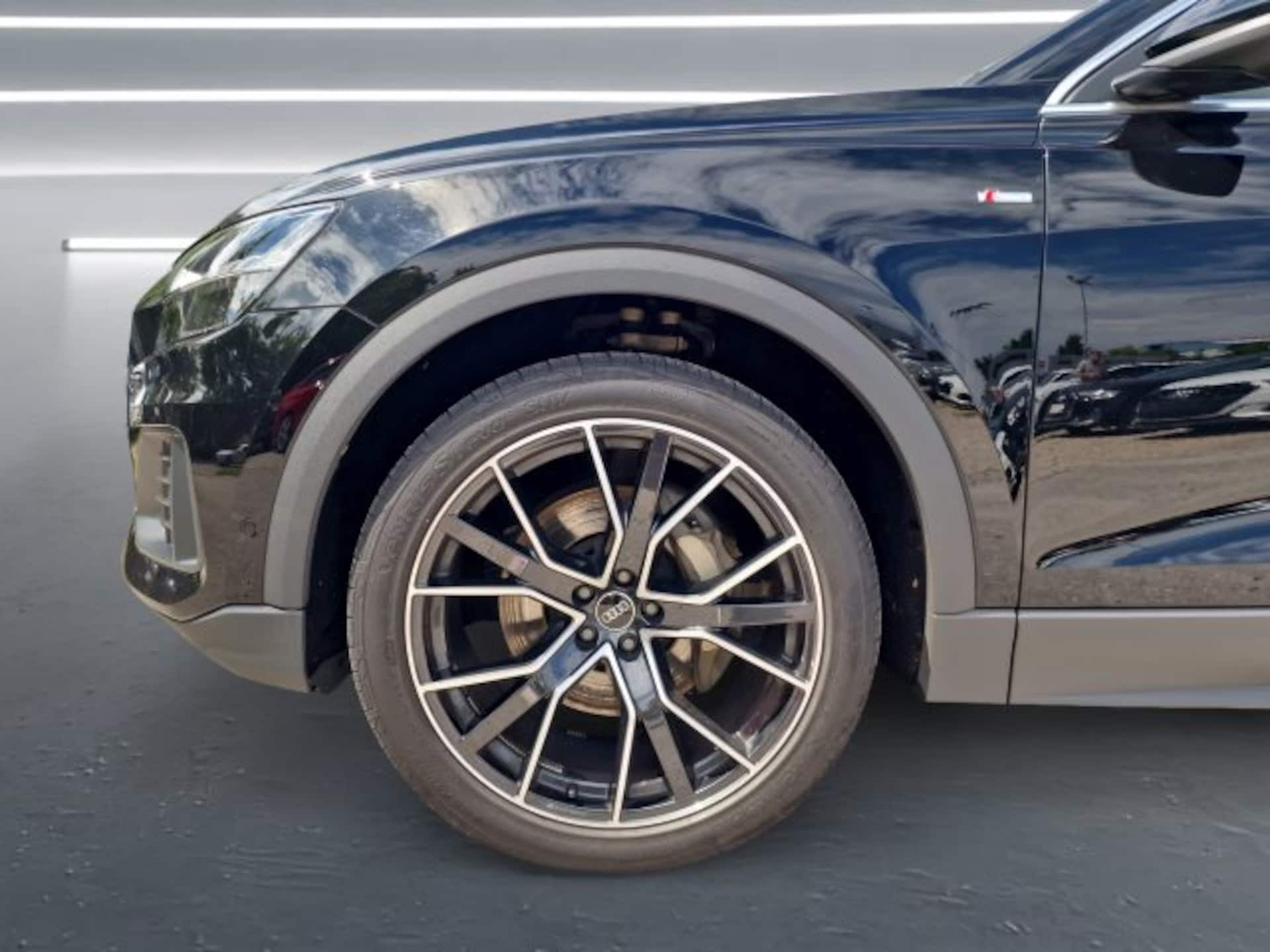 Audi Q8 SUV